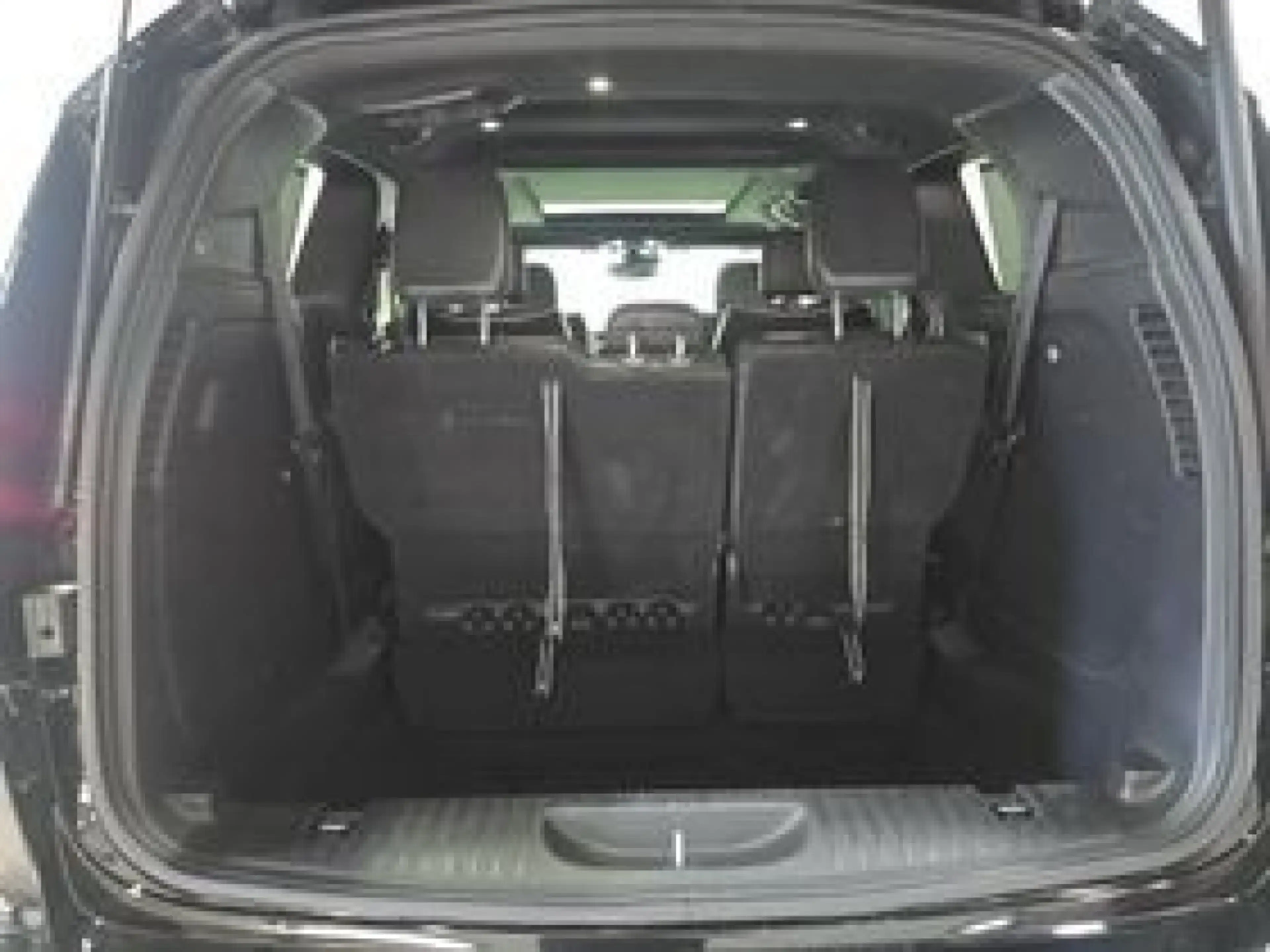 Chrysler Pacifica Limited AWD 7 seater — photo 10