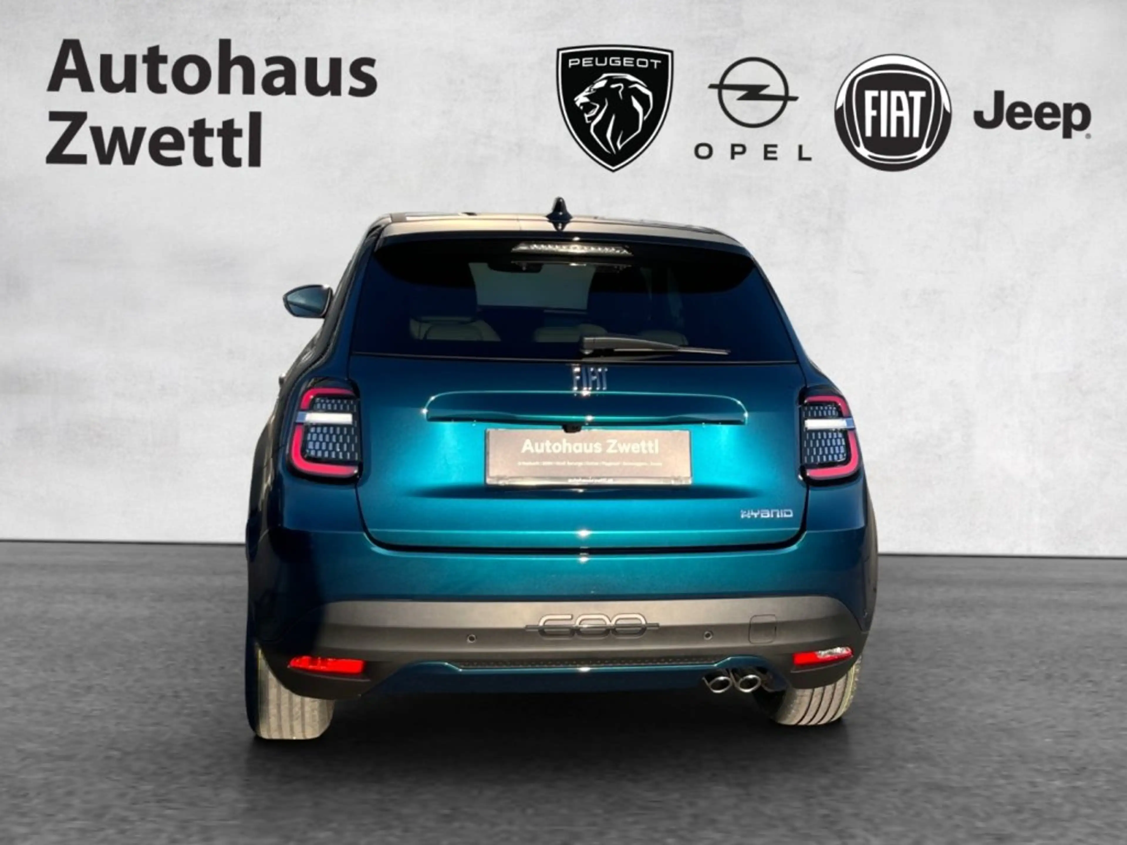 Fiat 600 La Prima MHEV 145 e-DCT6 Automatik — photo 5
