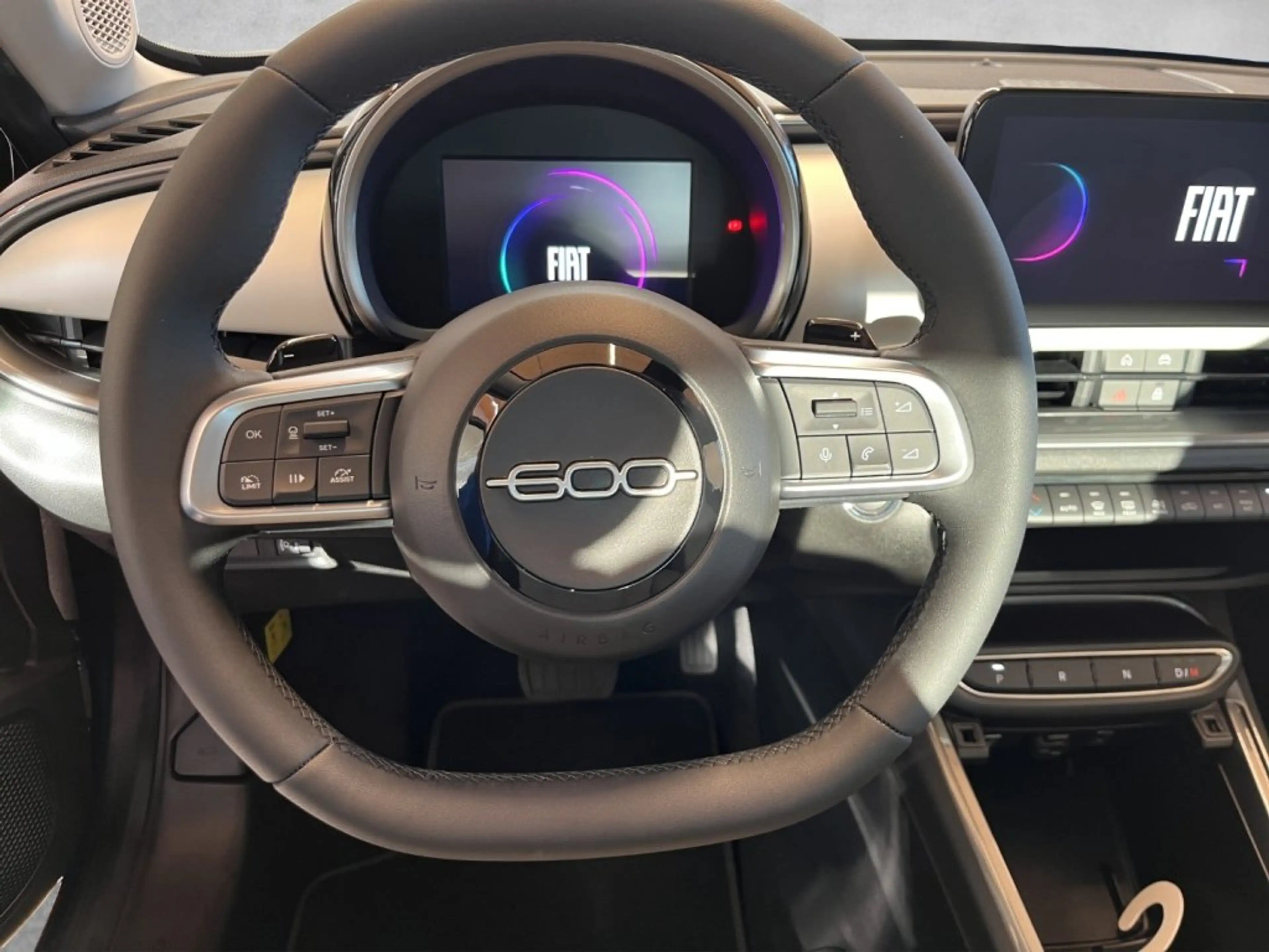 Fiat 600 La Prima MHEV 145 e-DCT6 Automatik — photo 10