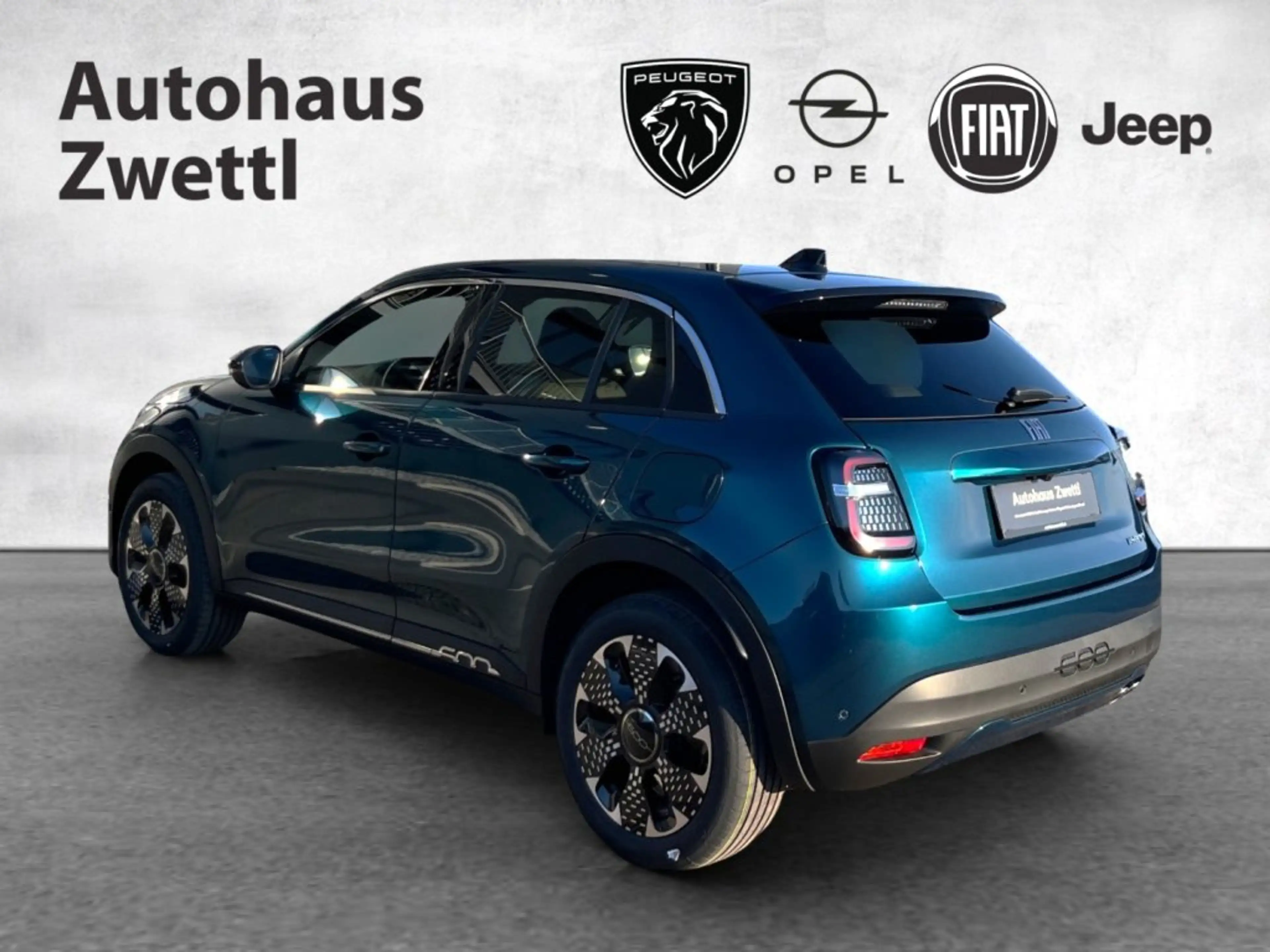 Fiat 600 La Prima MHEV 145 e-DCT6 Automatik — photo 4