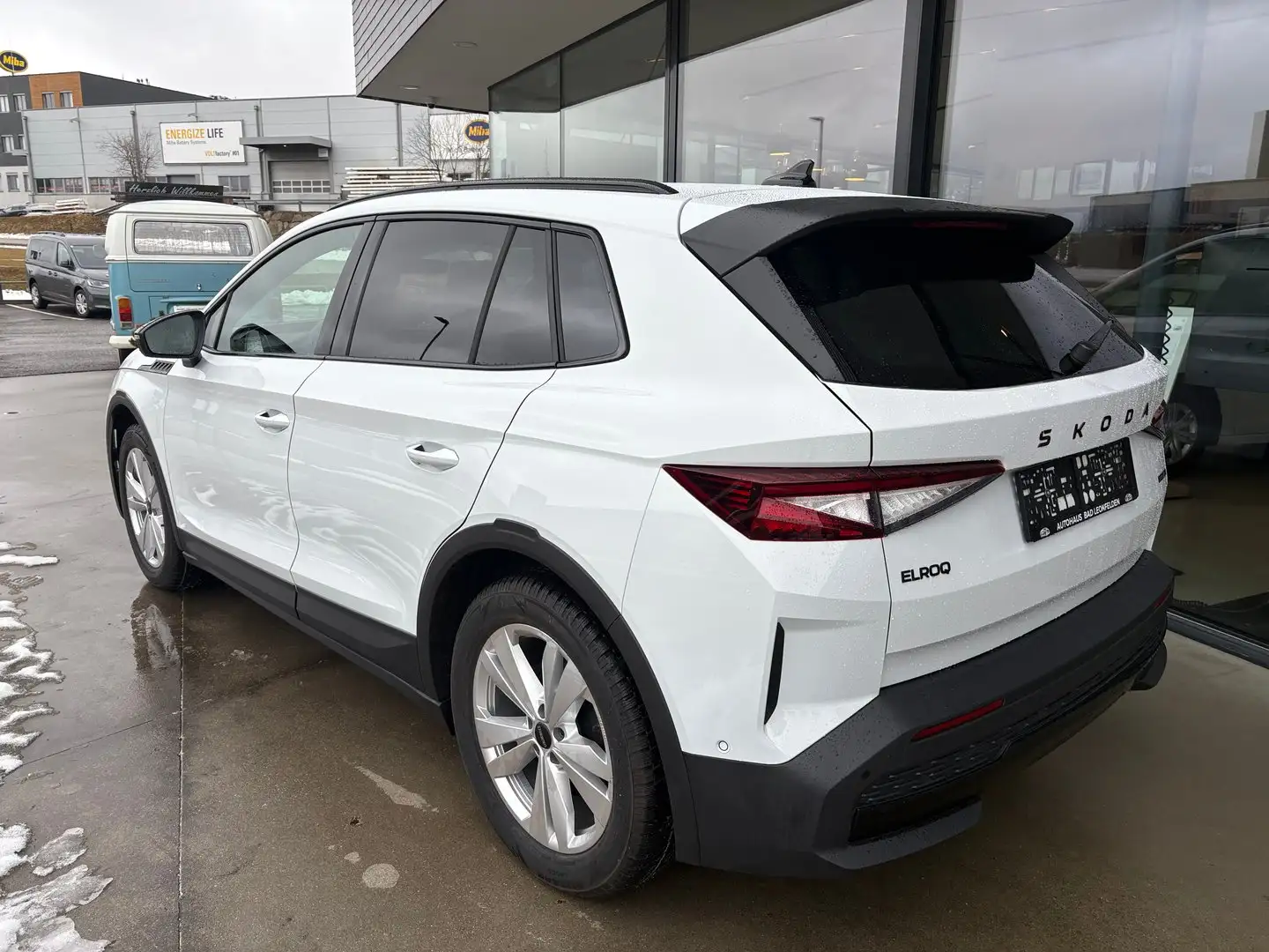 Skoda Elroq Sportline 85x Weiß - 2