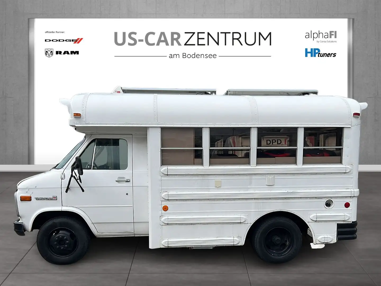 GMC Vandura G3500 Camperumbau Wohnmobilzulassung Weiß - 2