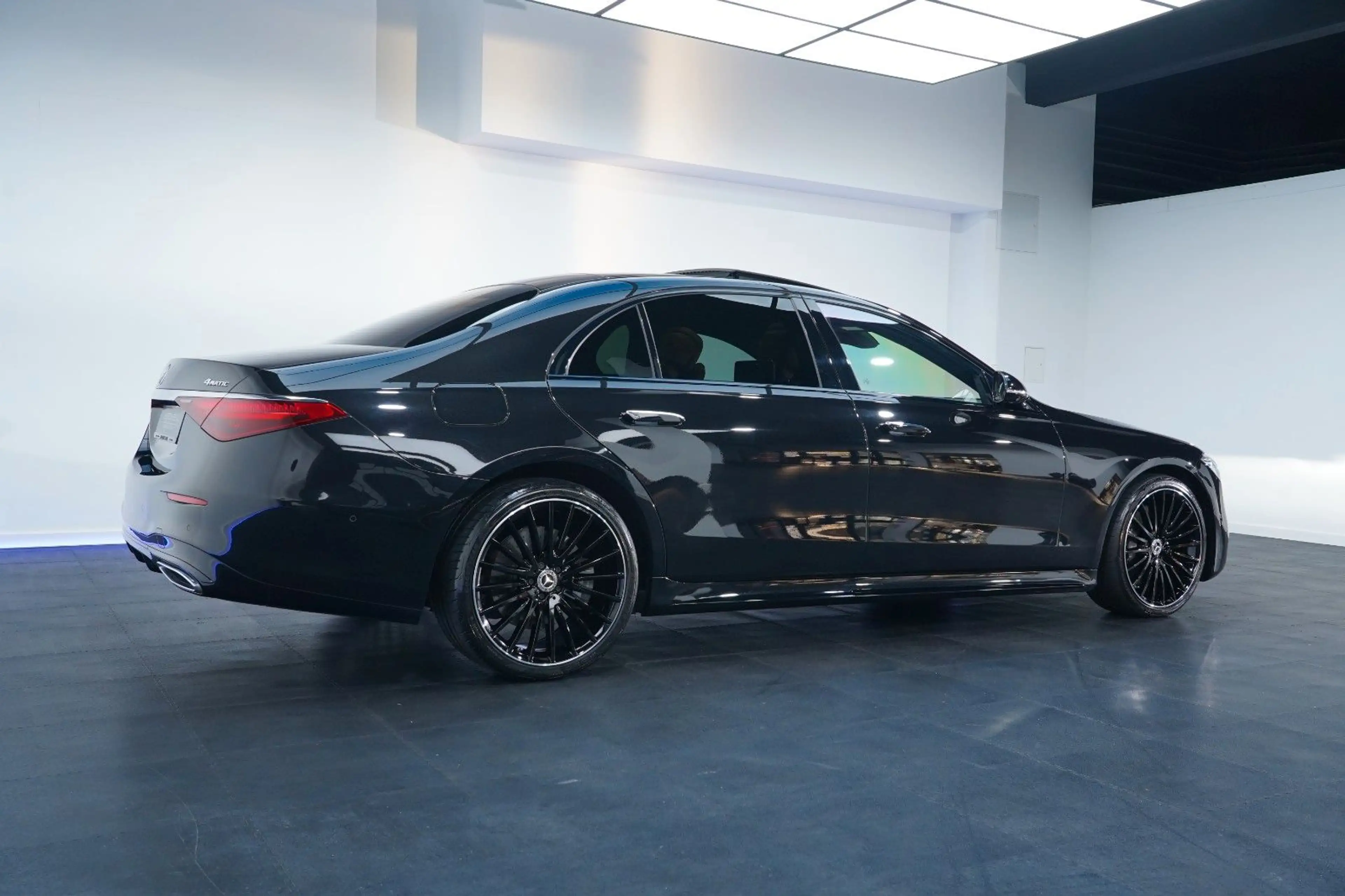 Mercedes-Benz S 400 d 4Matic L 9G/CHAUFFEUR/PANO/BURMESTER3D®/ — photo 3