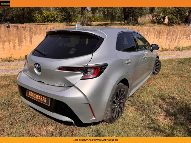 Toyota Corolla view 2