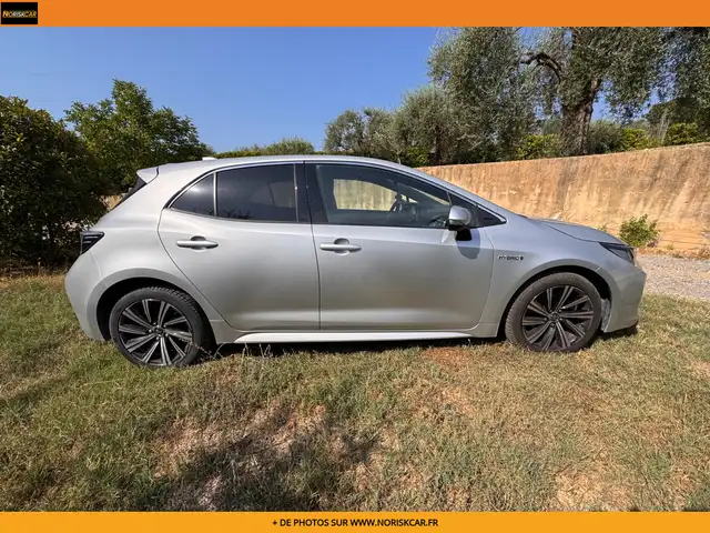 Toyota Corolla view 8