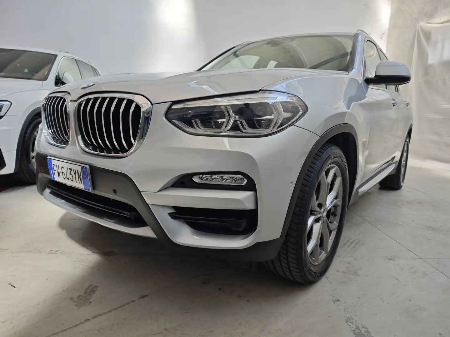 BMW X3 xdrive20i Luxury 184cv auto Argent - 2