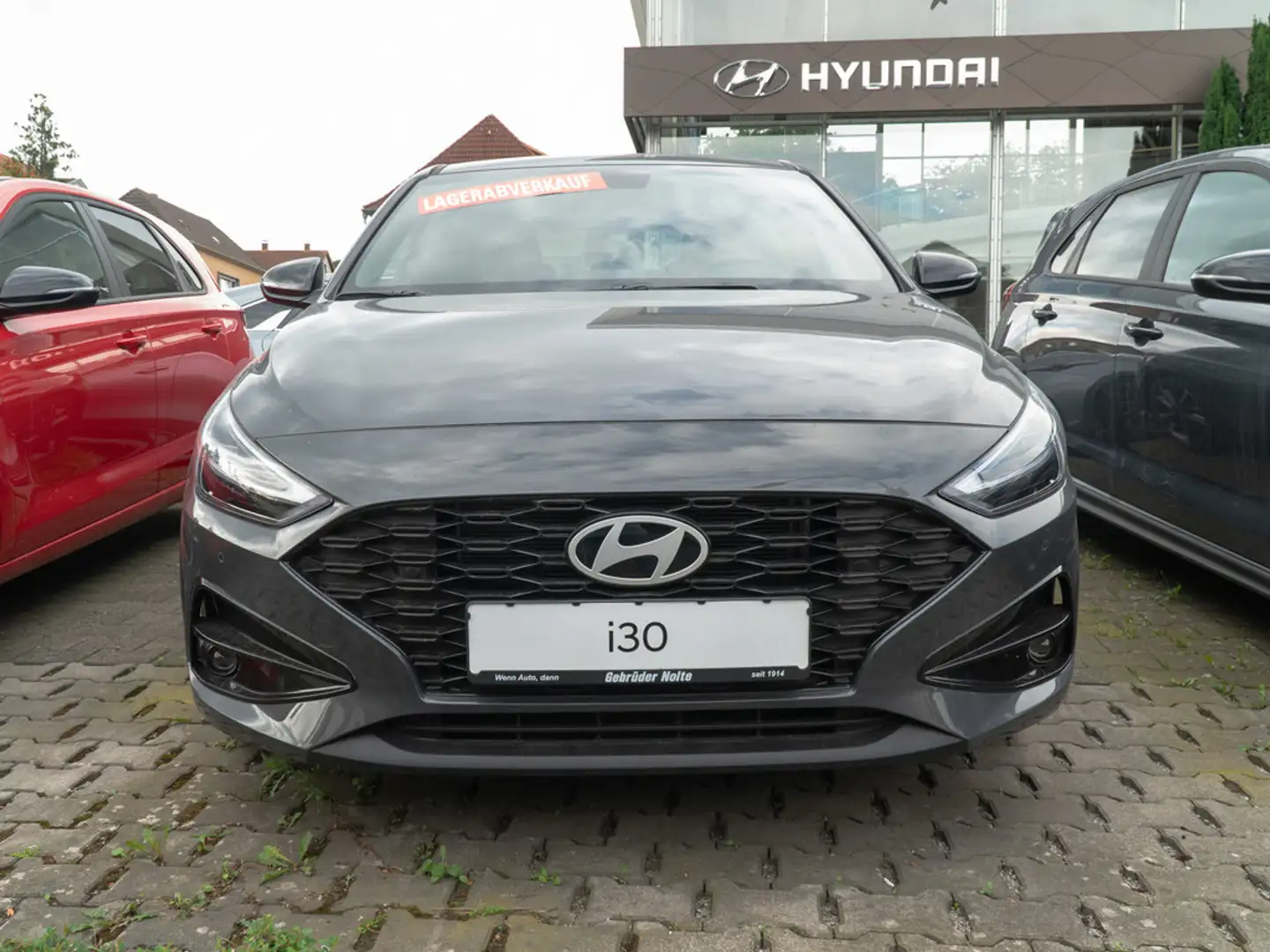 Hyundai i30 1.0 T-GDI Advantage SHZ KAMERA NAVI LED Grau - 2