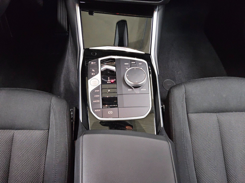 BMW 320 e Touring Navi LED Curved HiFi Shadow LED — photo 6