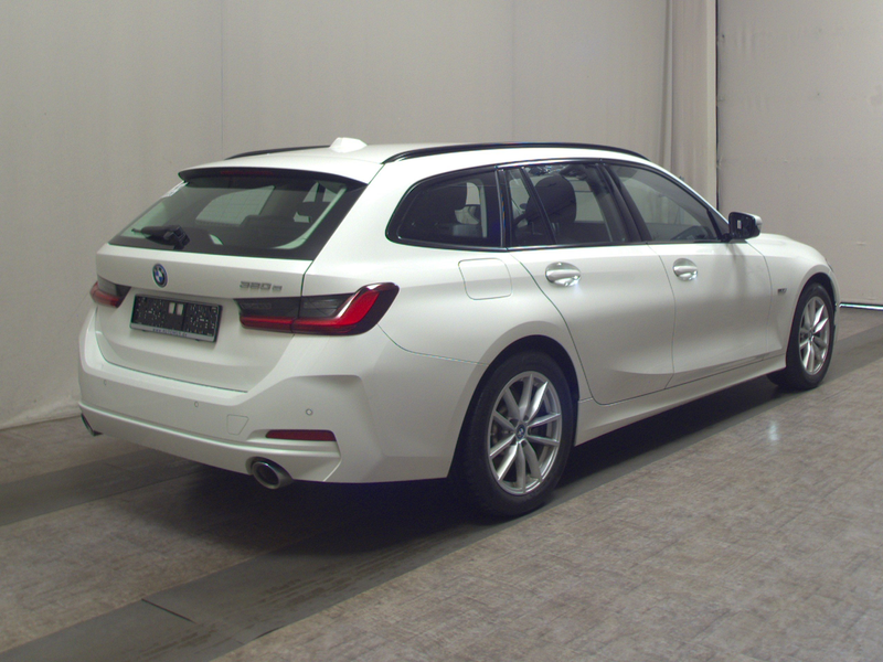BMW 320 e Touring Navi LED Curved HiFi Shadow LED — photo 4