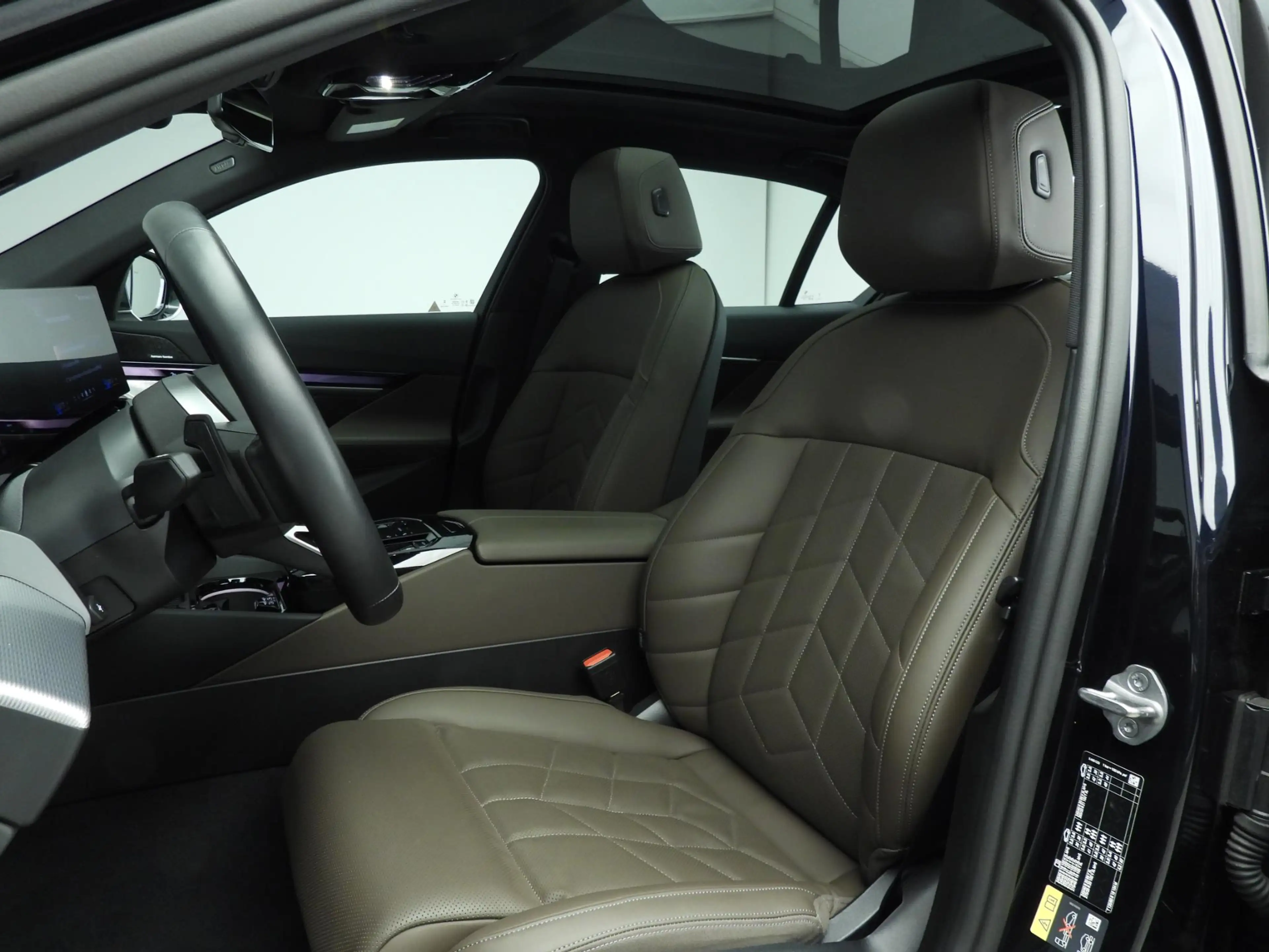 BMW i5 Sedan eDrive40 | M-Sportpakket | LED | Leder | HUD — photo 7