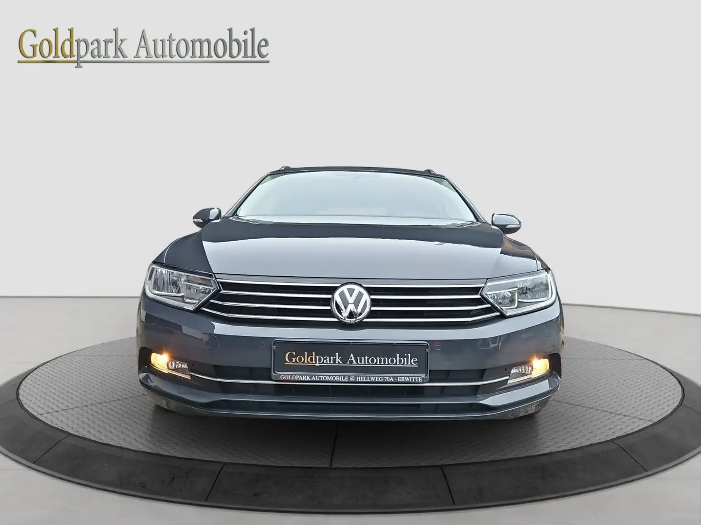 Volkswagen Passat Variant Comfortline 1.4 TSI/AHK/SHZ/PDC/ Grau - 2