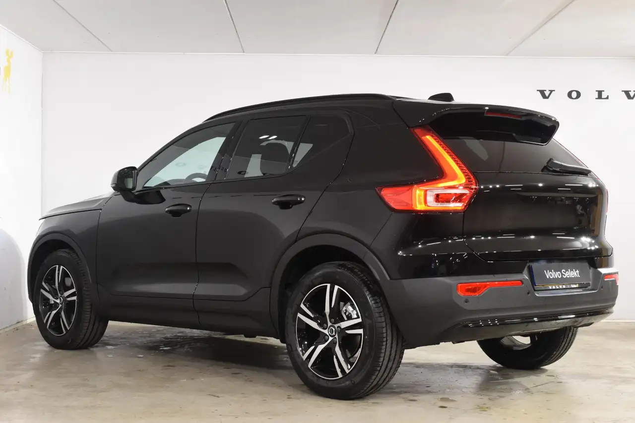 Volvo XC40 2026 — фото 8