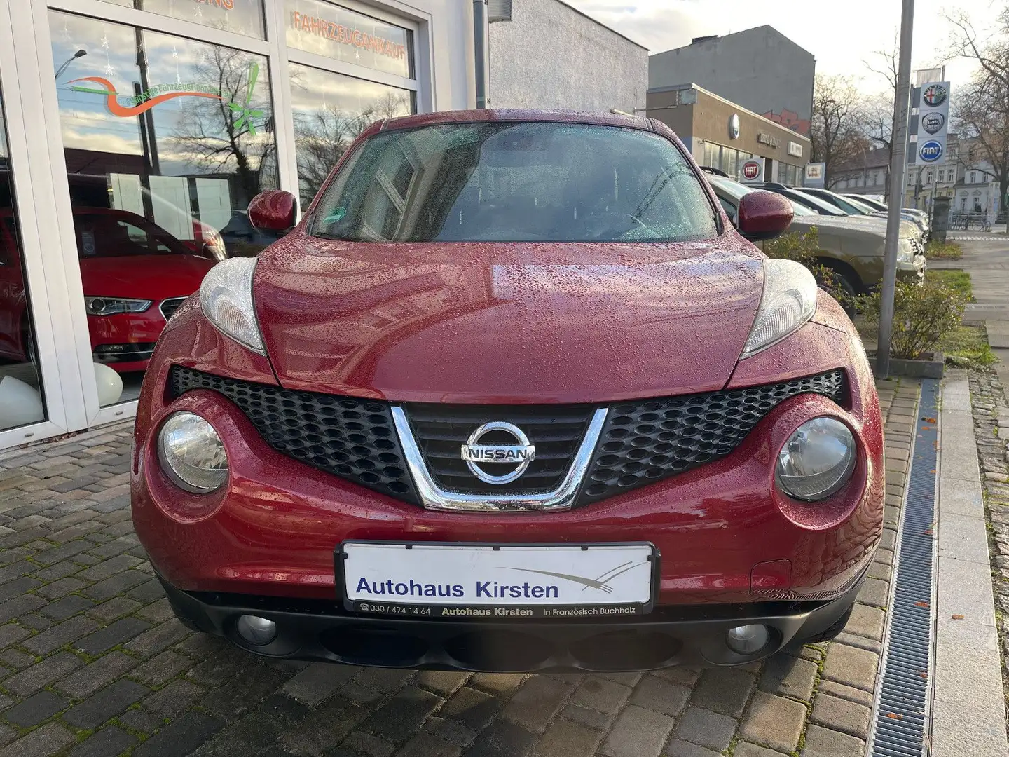 Nissan Juke Tekna Automatik SHZ/RFK/Navi/Leder/TÜV Rot - 2