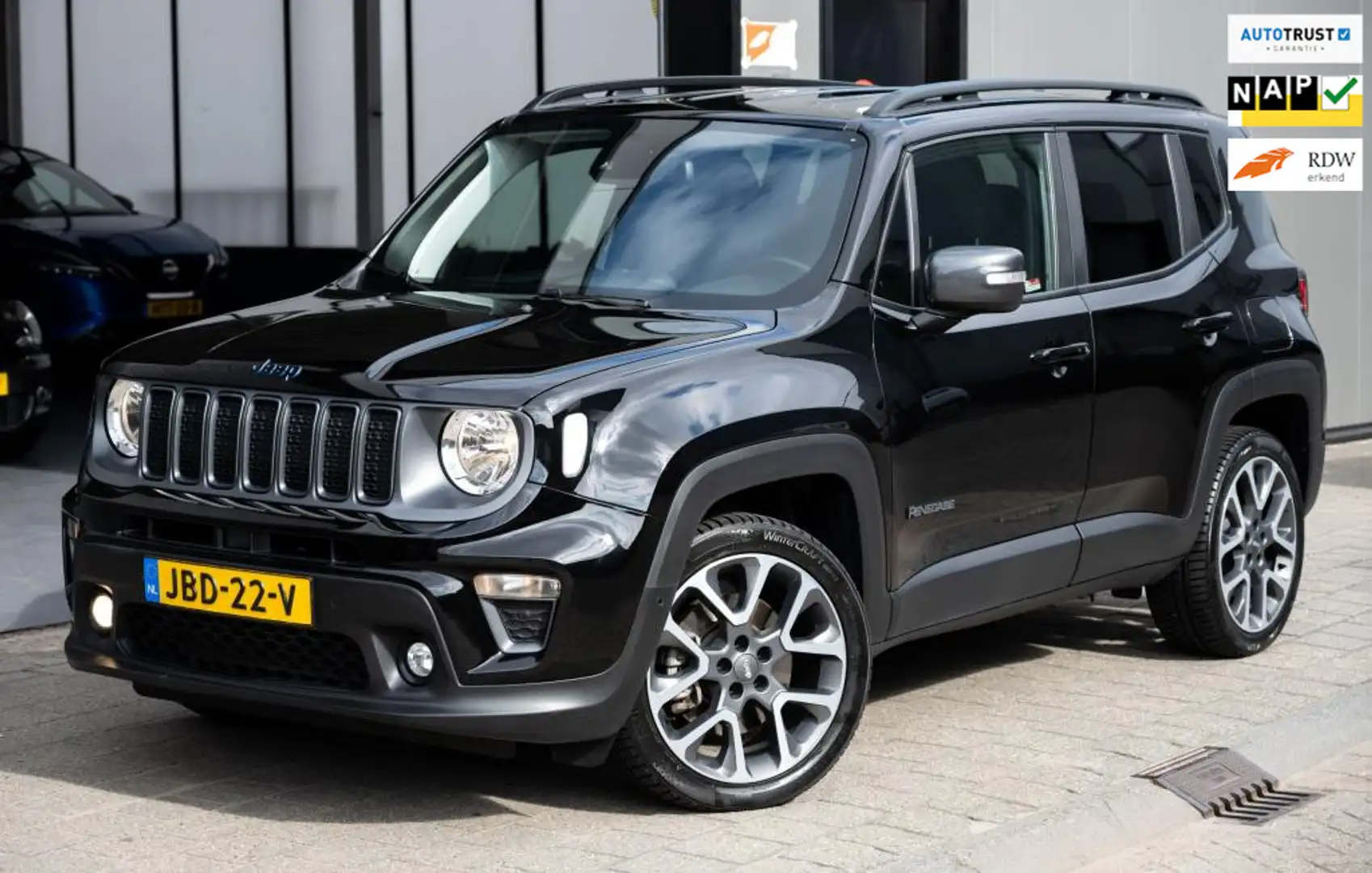 Jeep Renegade 4xe 240 Plug-in Hybrid Electric S|CARPLAY|STUUR-ST Schwarz - 1