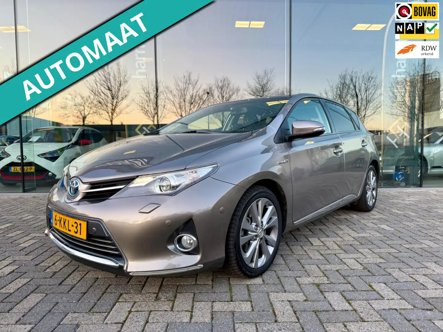 Toyota Auris 1.8 Hybrid Lease Pro, NAP, Panoramadak, JBL, LED, Beige - 1