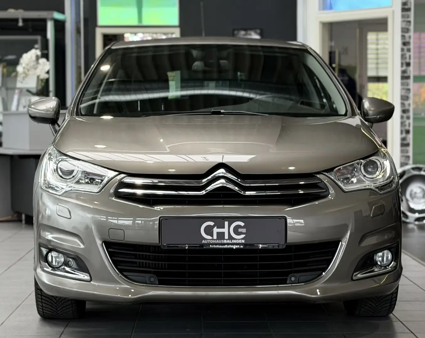 Citroen C4 Shine NAVI|SHZ|PDC|XENON|MEMORY|MASSAGE| Grau - 2