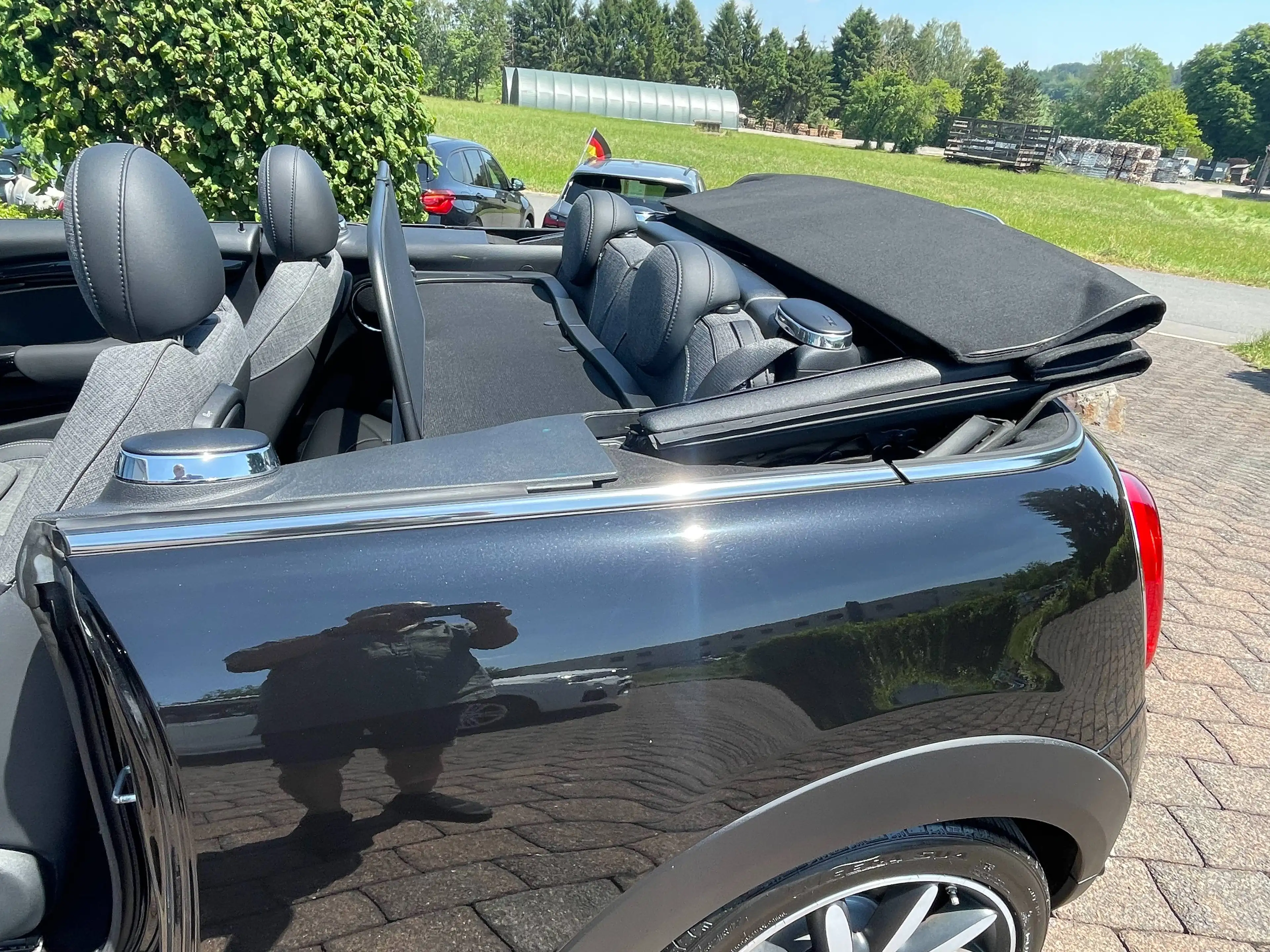 MINI Cooper Cabrio LED Teilleder Sportsitze Navi 17" — photo 7