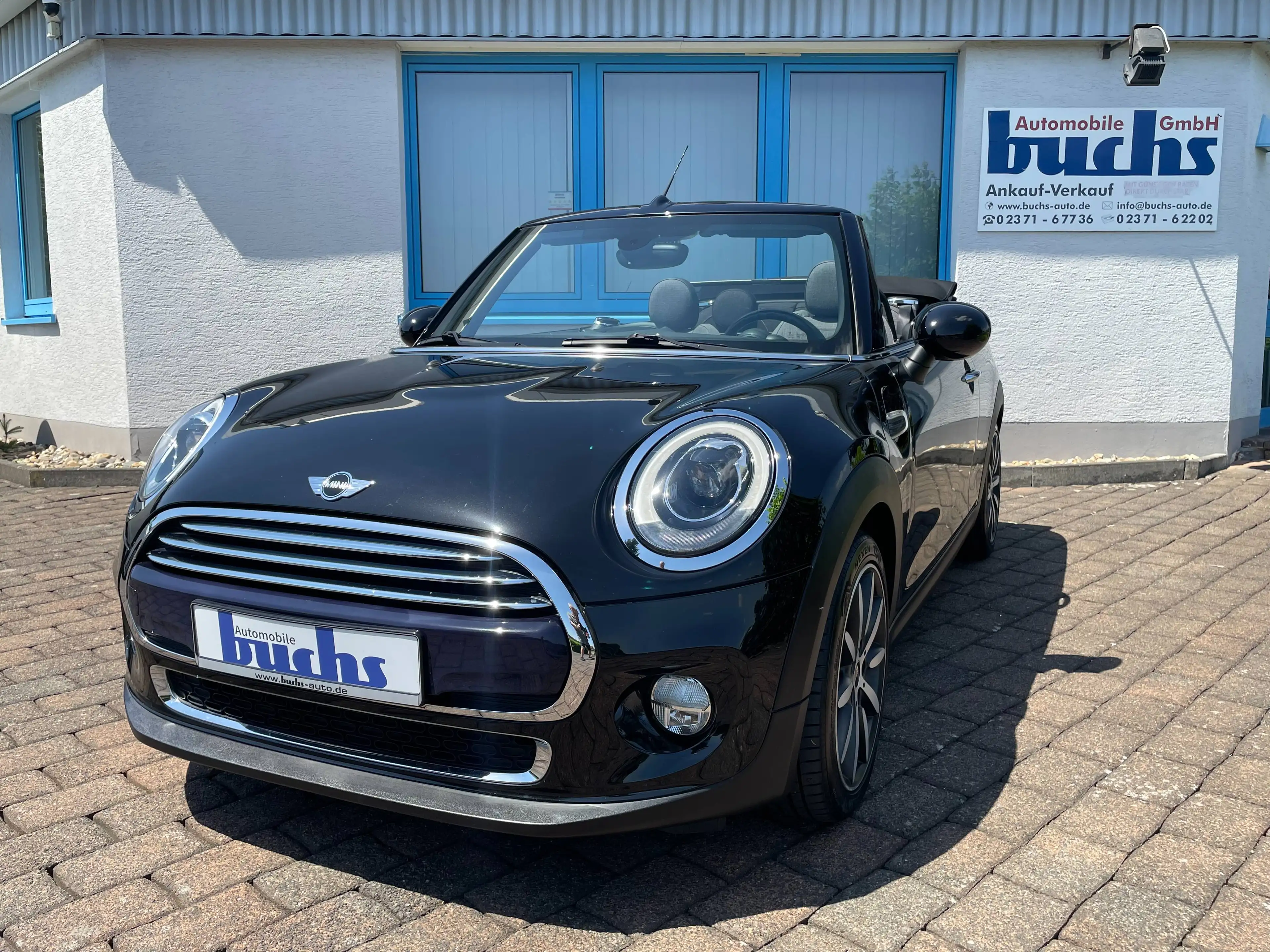 MINI Cooper Cabrio LED Teilleder Sportsitze Navi 17" — photo 2