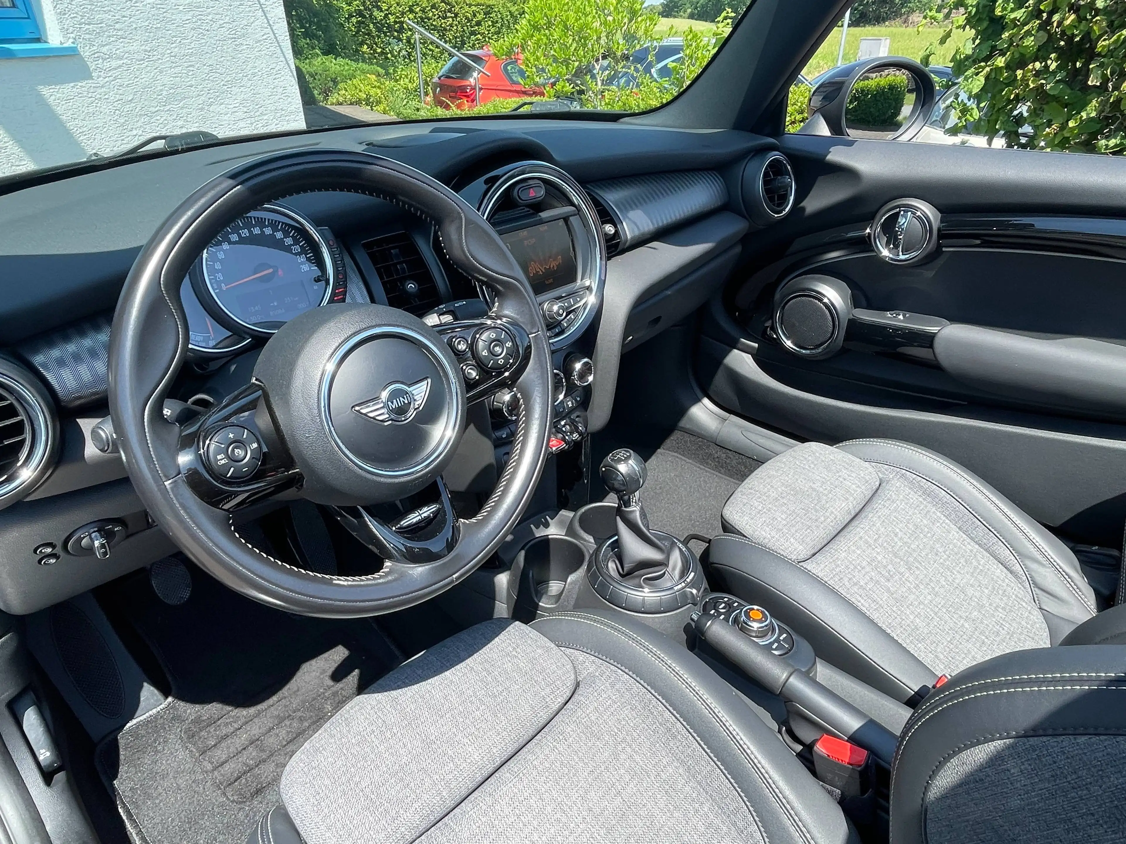 MINI Cooper Cabrio LED Teilleder Sportsitze Navi 17" — photo 8