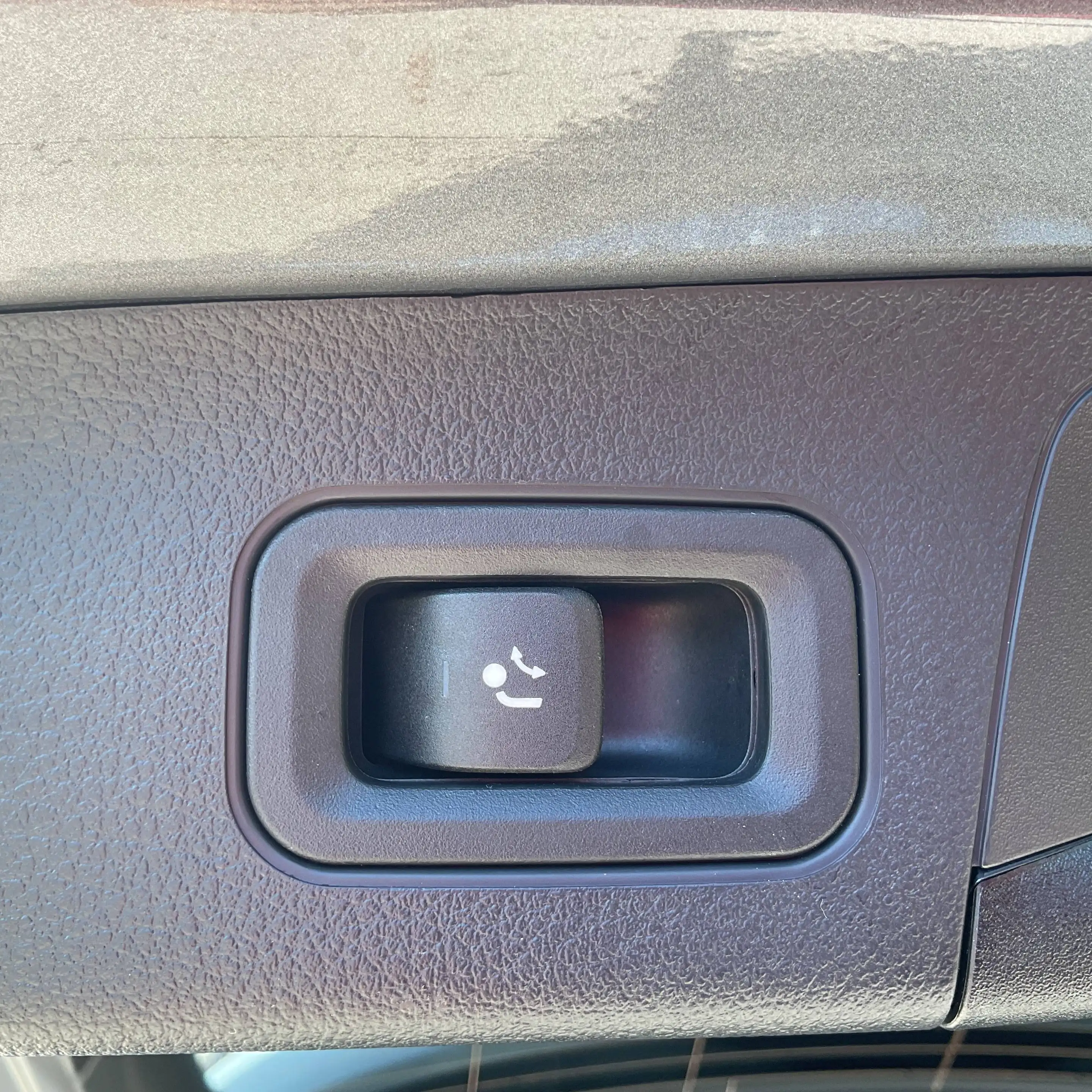 Mercedes-Benz GLA 180 AMG line - Panodak - Sfeerverlichting - Trekhaak - 3j WB — photo 14
