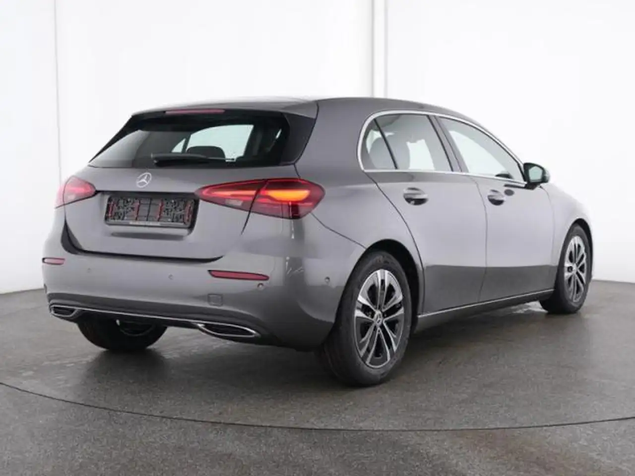 Mercedes-Benz A-Class Automatic Sport Plus MILD HYBRID, миниатюра 2