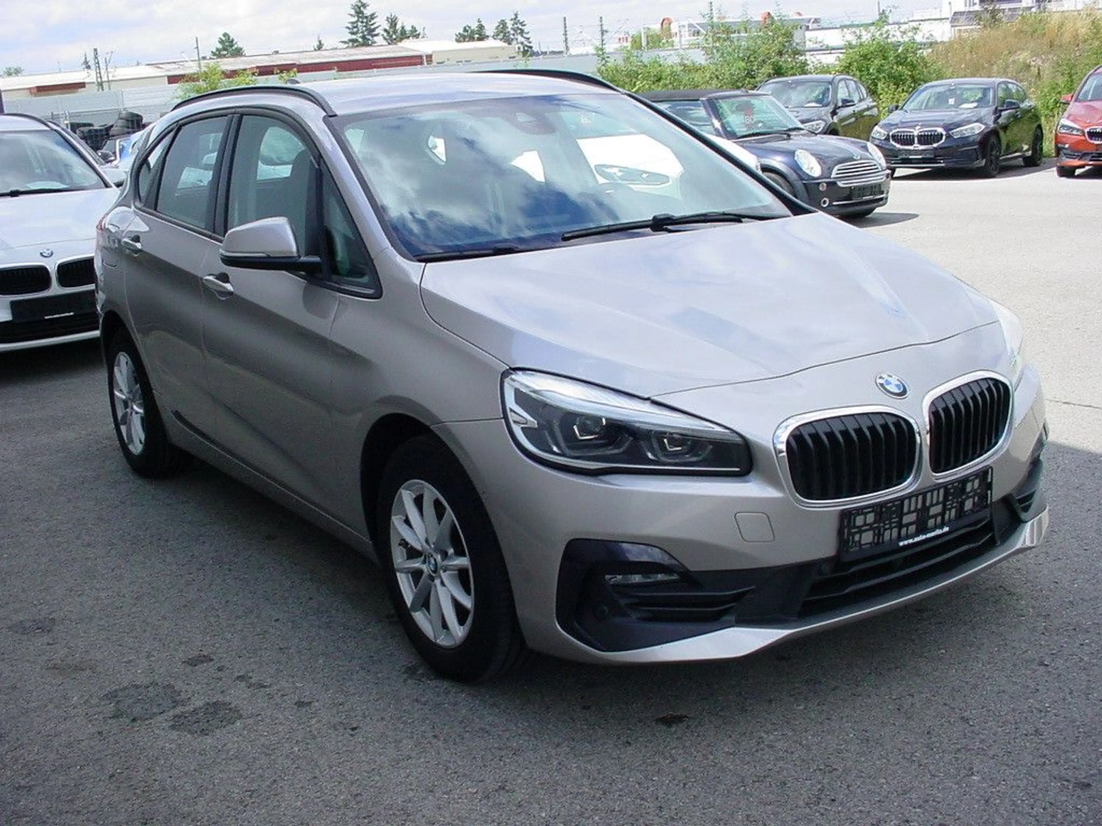 BMW 216 216i*DAB*Sportsitze*Multi*PDC*Lenkradheizung*LED — photo 2