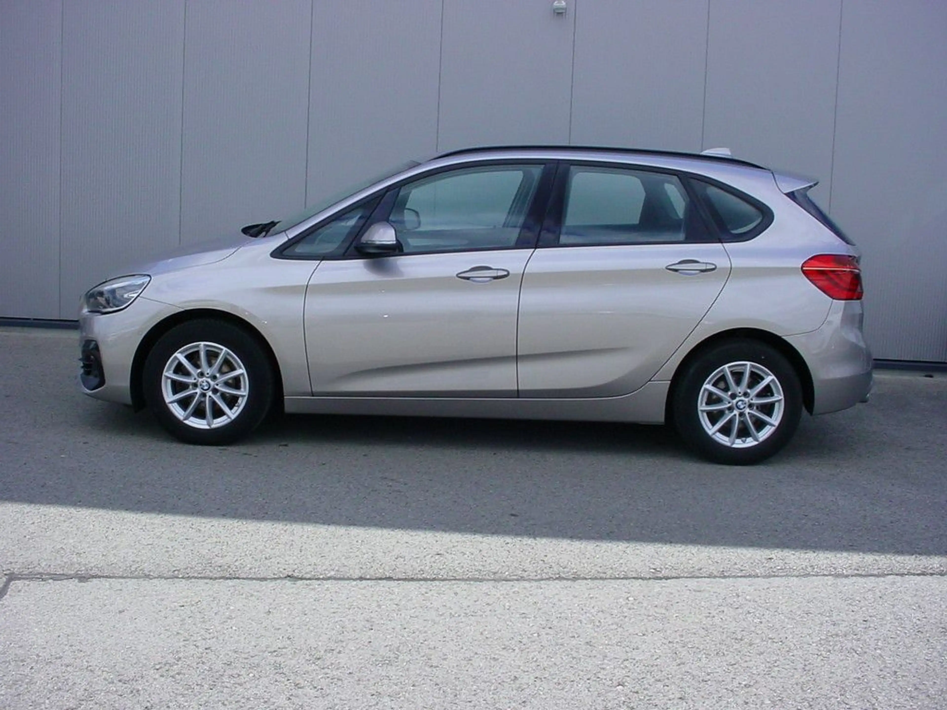 BMW 216 216i*DAB*Sportsitze*Multi*PDC*Lenkradheizung*LED