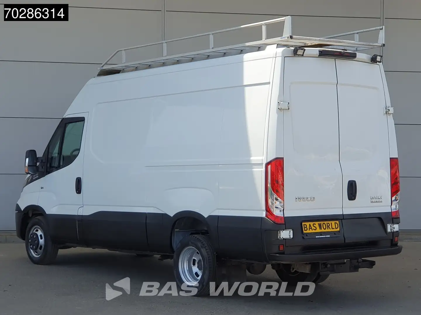 Iveco Daily 35C14 Automaat Dubbellucht L2H2 3,5t Trekhaak Airc Wit - 2