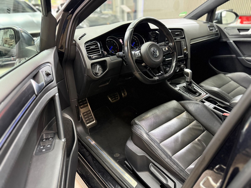 Volkswagen Golf VII Lim. R BMT 4Motion — photo 12