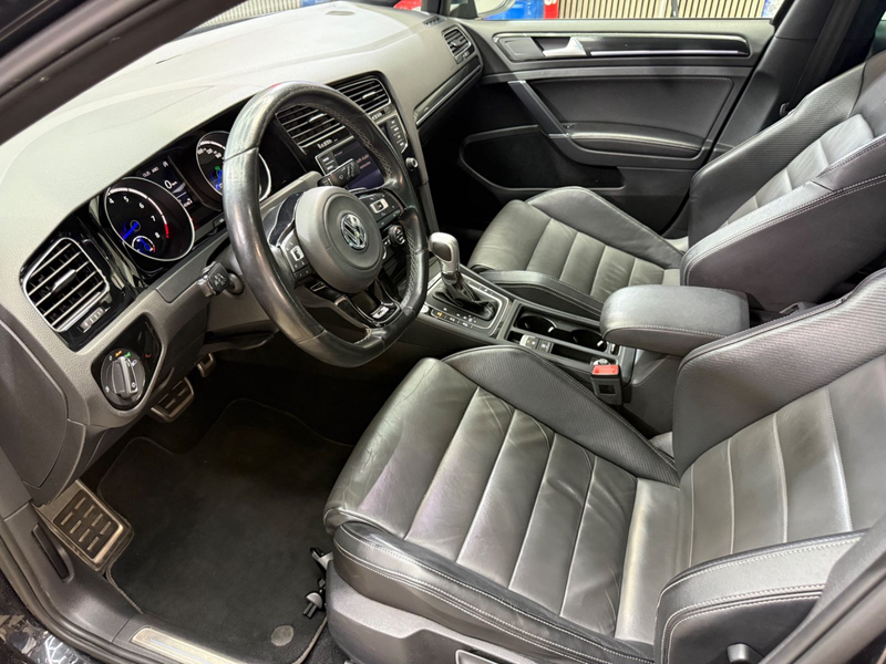 Volkswagen Golf VII Lim. R BMT 4Motion — photo 14