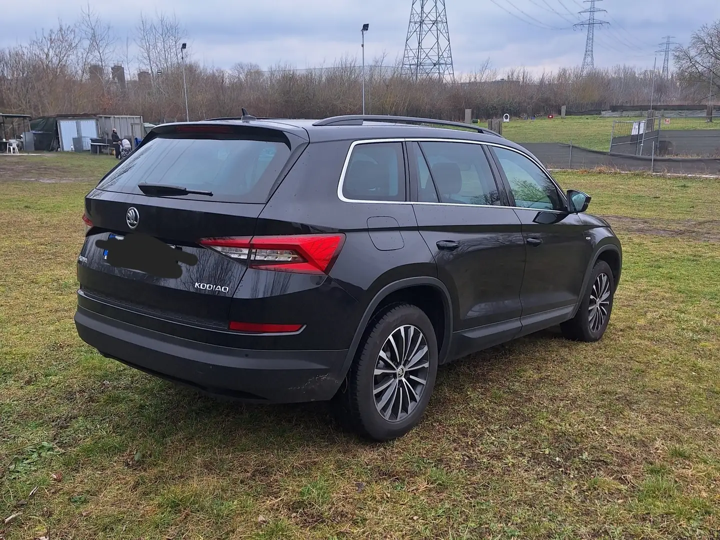 Skoda Kodiaq Soleil, Leder/ AHK/ Standheizung und vieles mehr crna - 2