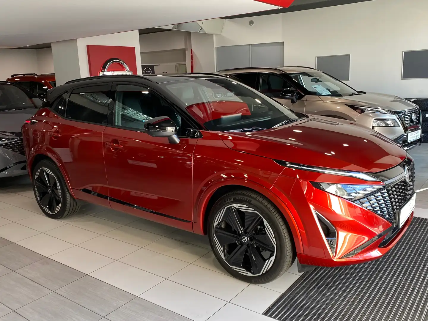 Nissan Qashqai 1,3 DIG-T MHEV 4x4 N-Design+ Xtronic **BESTPREIS** Rot - 2