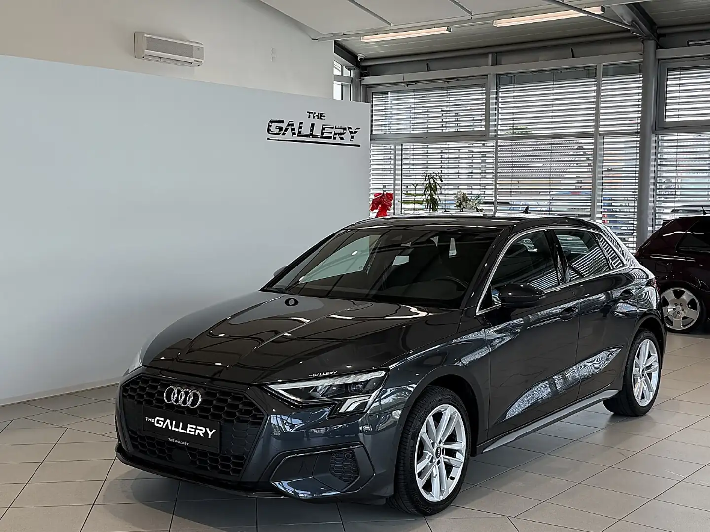 Audi A3 SB 30 TDI S-tronic*Virtual*LED*Abstand*Spur Grau - 2