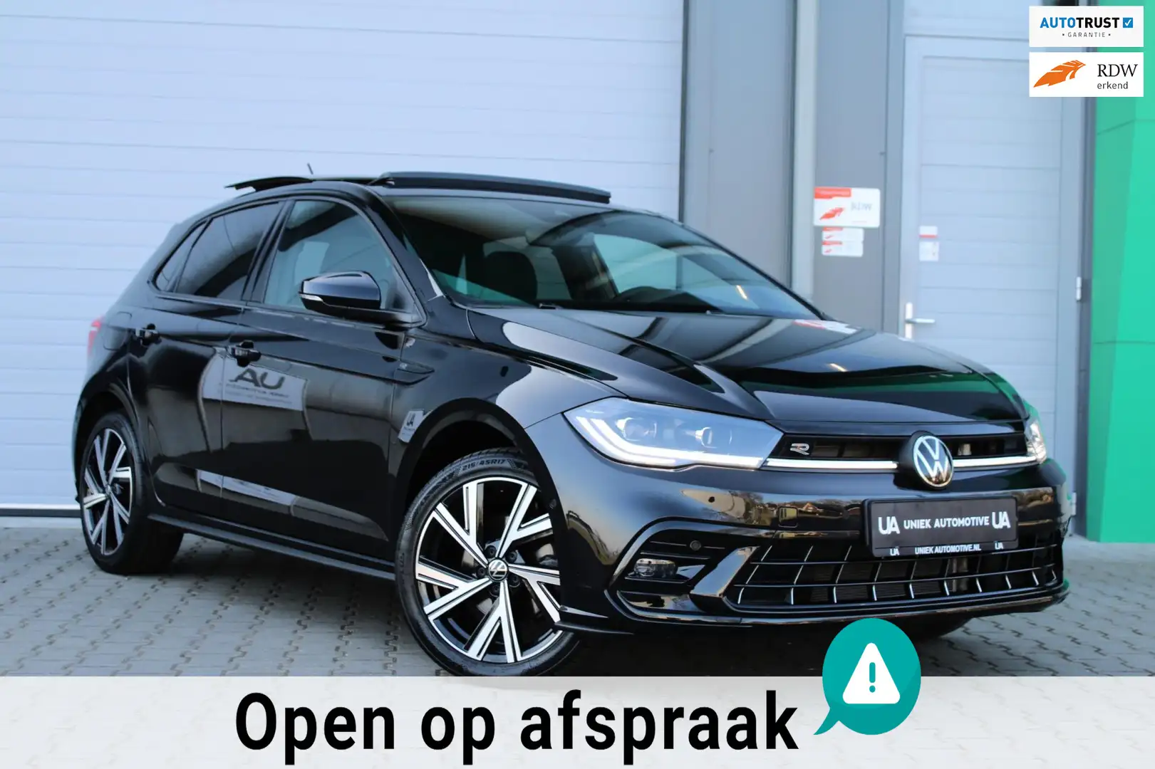 Volkswagen Polo 1.0 TSI DSG 110PK HIGHLINE BUSINESS R | 3XR-LINE | Zwart - 1