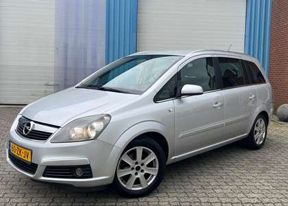Opel Zafira 1.8 103KW Essentia