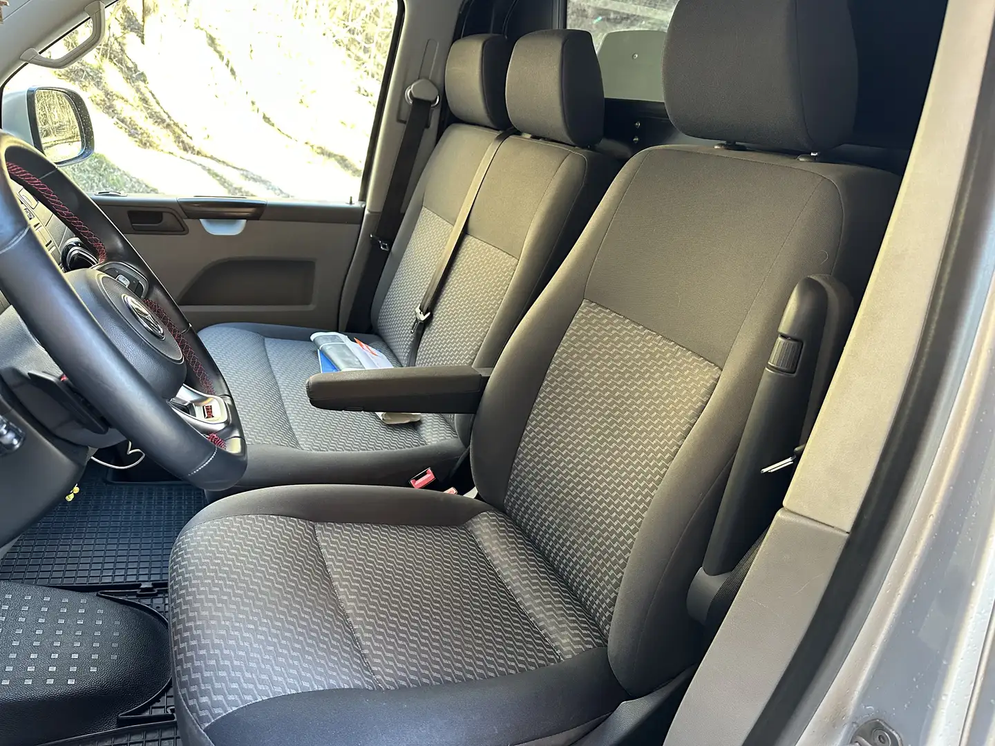 Volkswagen T5 Transporter Kastenwagen LR 2,0 TSI 4Motion DSG Silber - 1