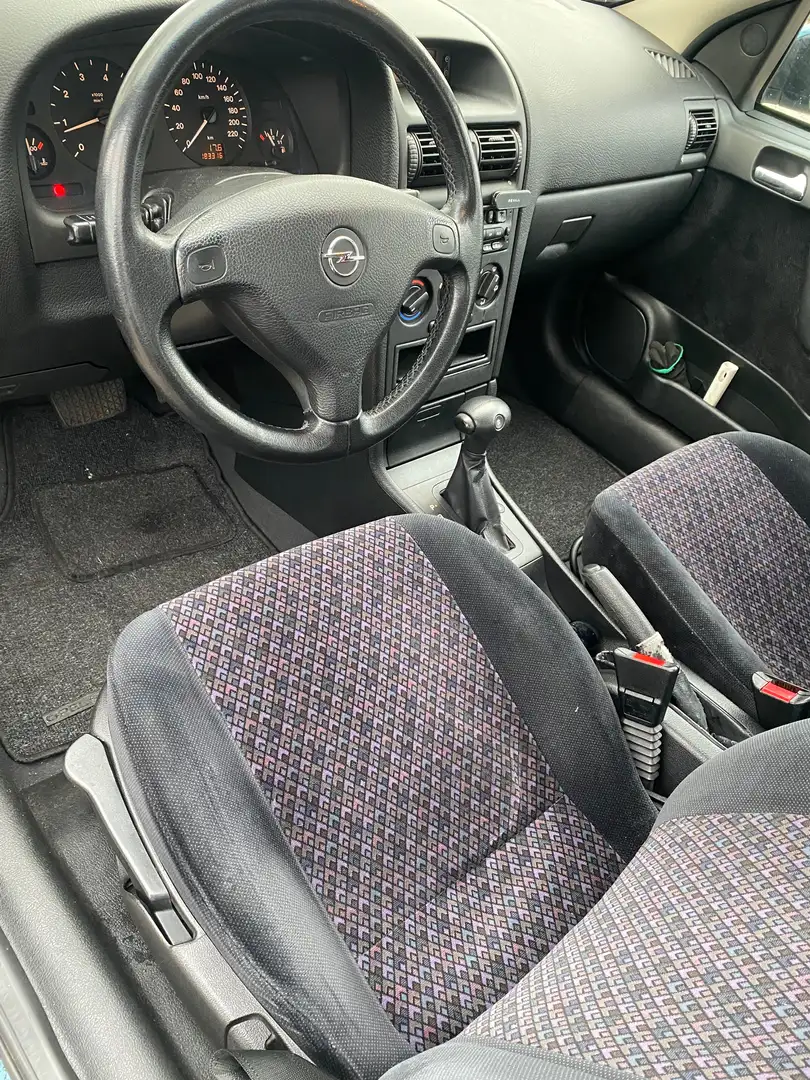 Opel Astra 1.6 Comfort Blauw - 2