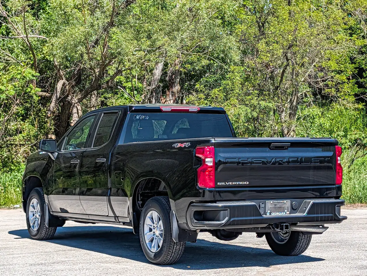 Chevrolet Silverado 1500 снимка Chevrolet Silverado 1500