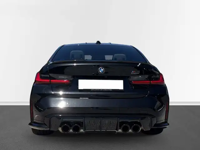 BMW M3 view 6