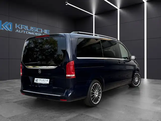 Mercedes-Benz V-Class view 5