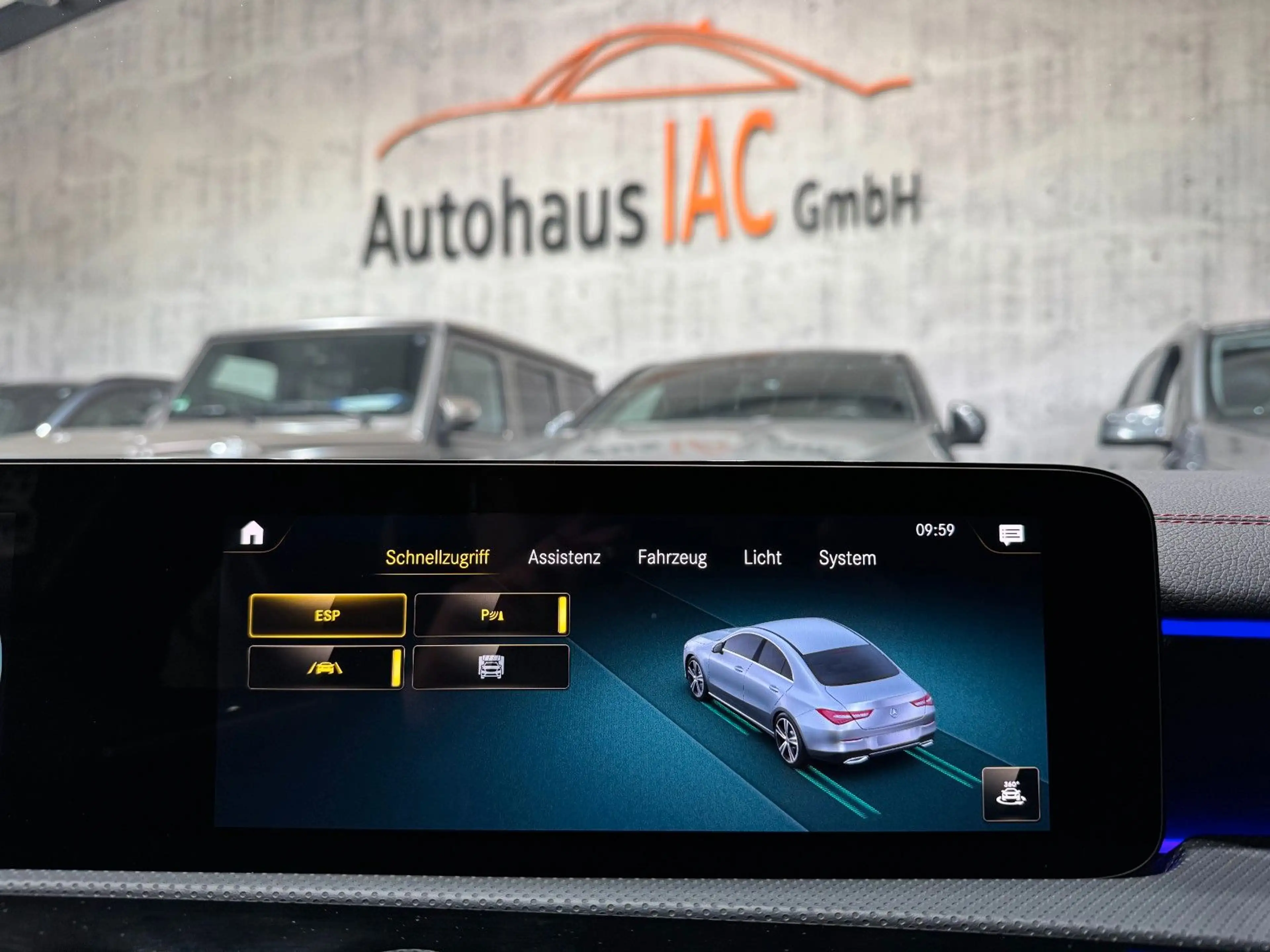 Mercedes-Benz CLA 220 d /AMG/AHK/SHZ/LED/NAVI/SPURH/RFK — photo 12