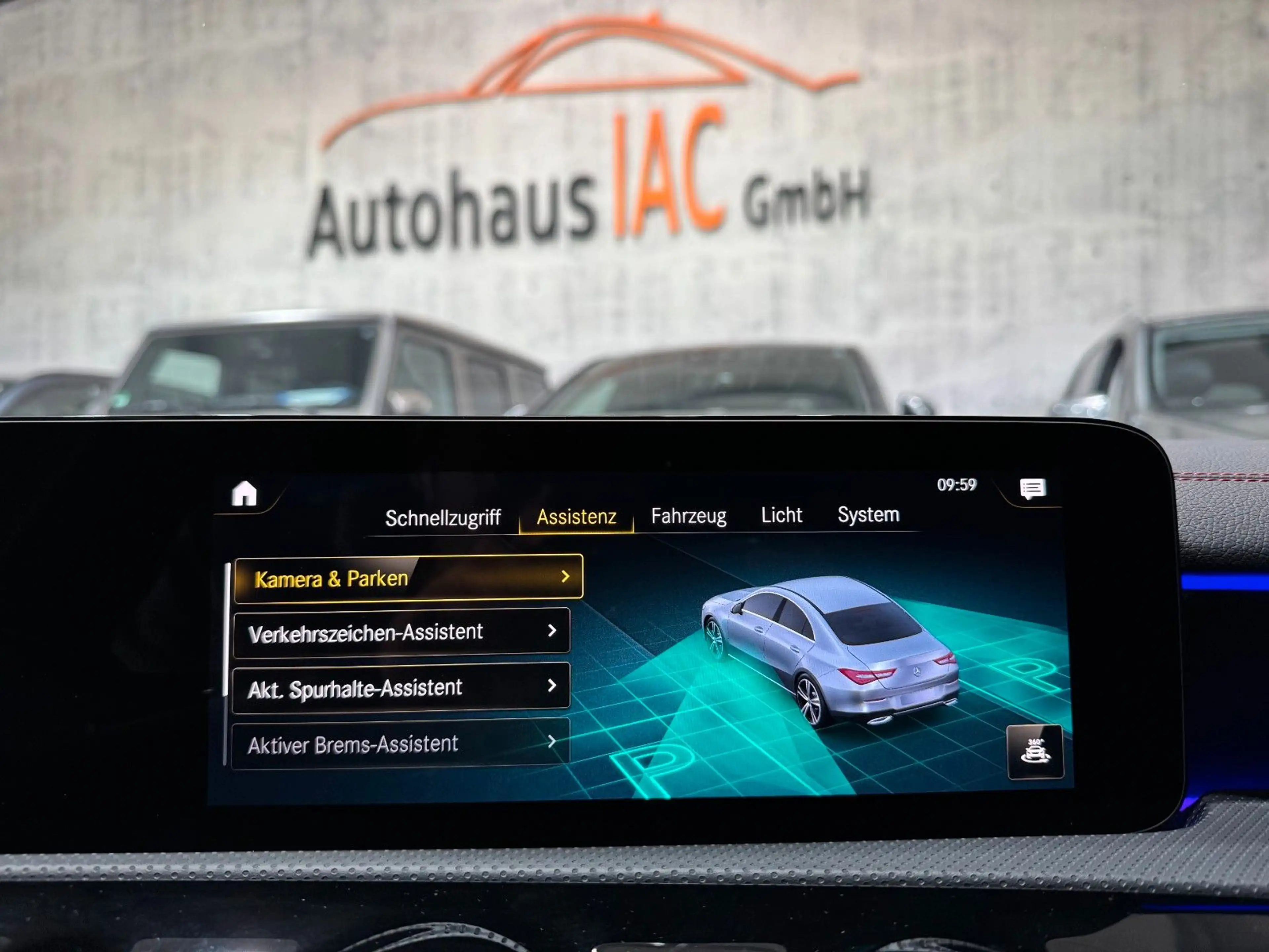 Mercedes-Benz CLA 220 d /AMG/AHK/SHZ/LED/NAVI/SPURH/RFK — photo 13
