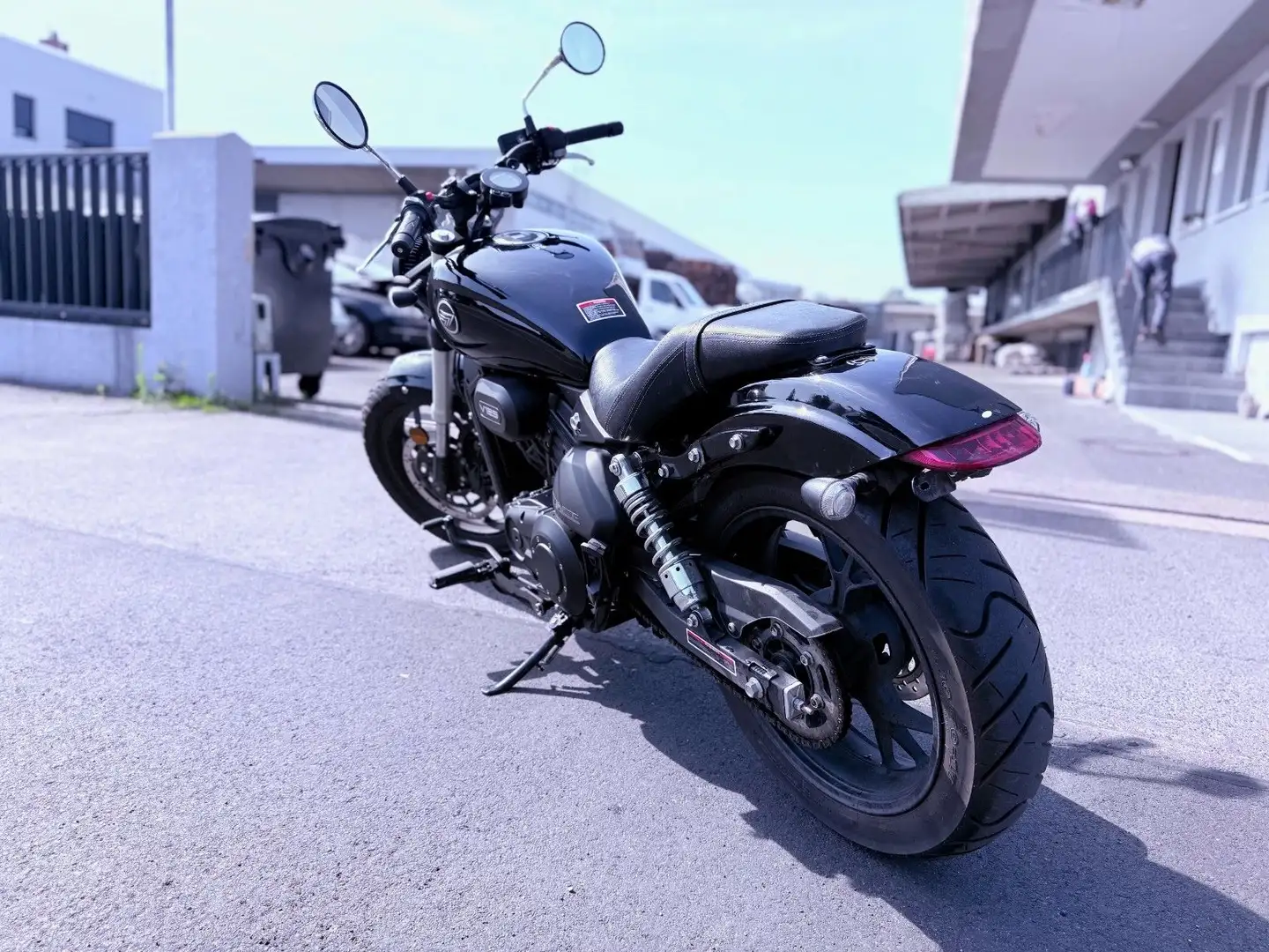 Keeway RKV 125 Chopper*1.Hand* Noir - 2