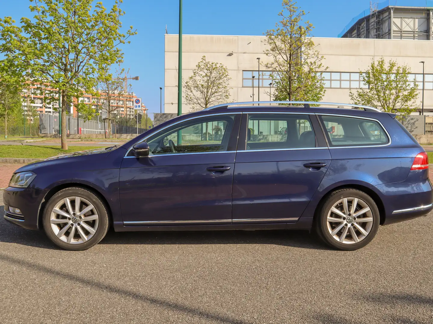 Volkswagen Passat Variant Passat Variant 2.0 tdi Highline 4Motion 170cv DSG Blu/Azzurro - 2