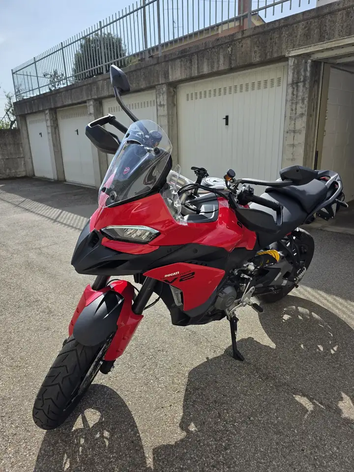 Ducati Multistrada V2