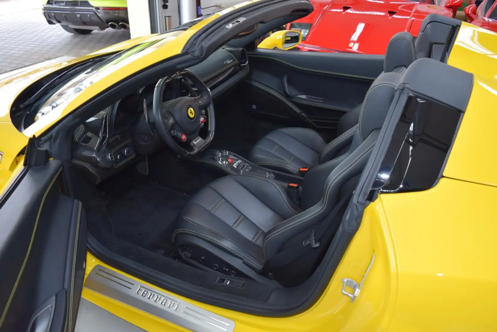 Ferrari 458 Spider Lifting *top Zustand* Gelb - 2