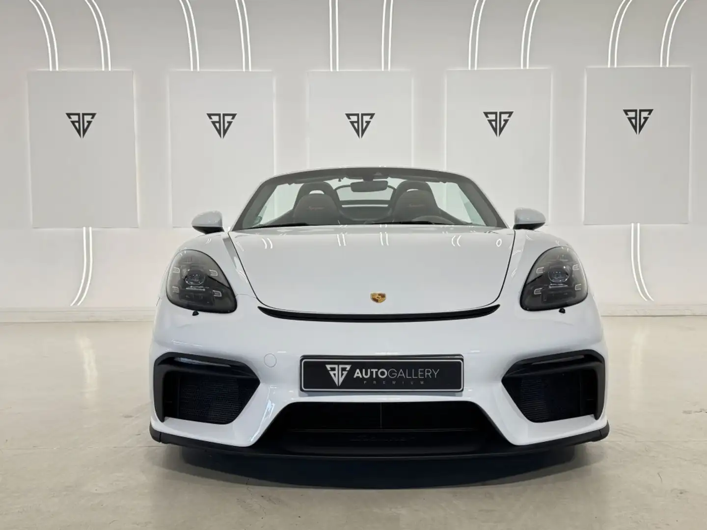 Porsche 718 Spyder Blanc - 2