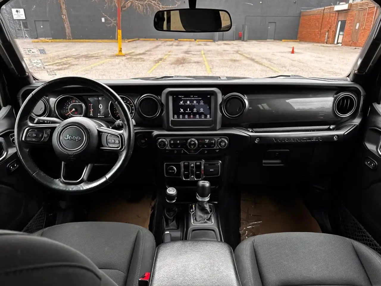 Jeep Wrangler снимка Jeep Wrangler