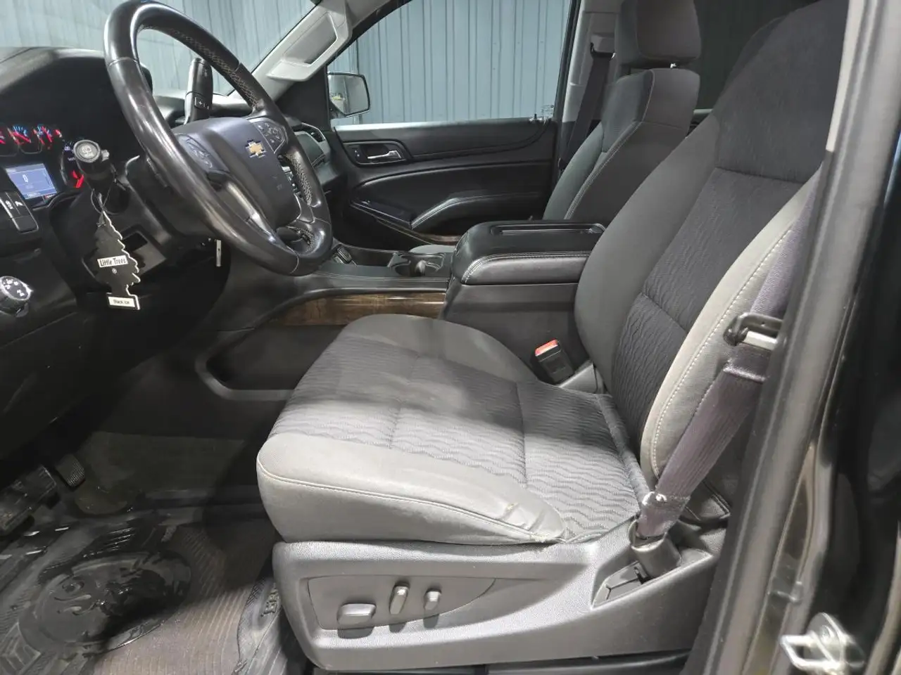 Chevrolet Tahoe снимка Chevrolet Tahoe