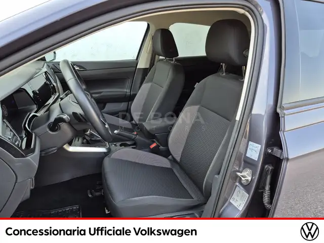 Volkswagen Polo view 7